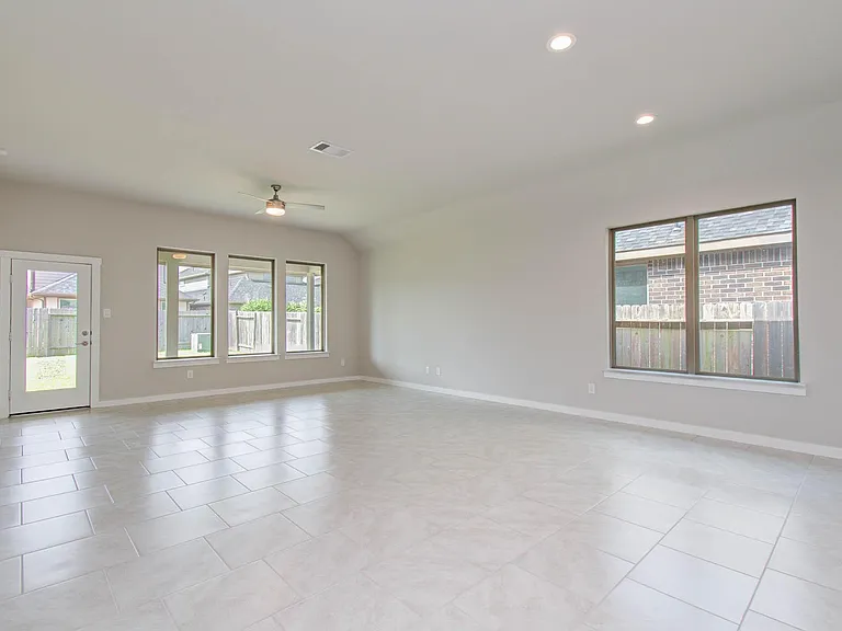 28511 Eli Eagle St — Photo 17