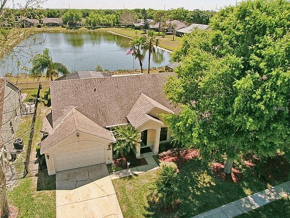 2nd image of 12837 Forestedge Cir
