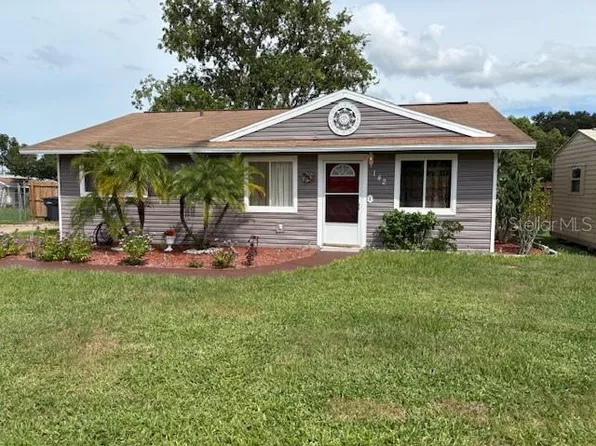 142 Martha Dr, Lake Wales, FL 33853