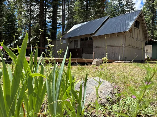 9478 Jones Creek Rd Cabin 14, Forest Ranch, CA 95942