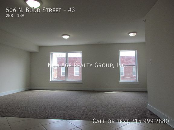 3rd image of 506 N Budd St #3