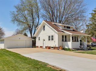 3720 SW 12th St, Des Moines, IA 50315