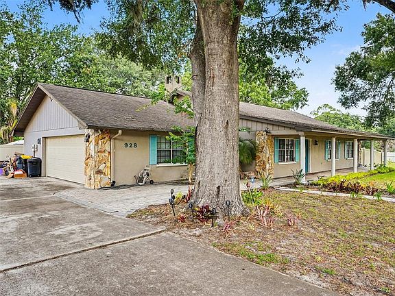 2nd image of 928 Timbergreen Dr