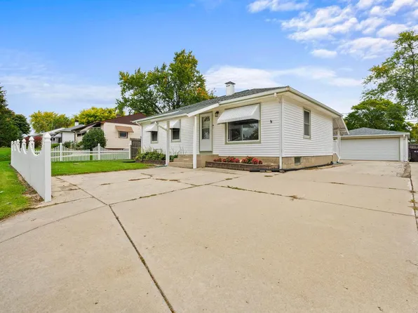 237 15th AVENUE, South Milwaukee, WI 53172