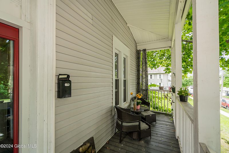 4th image of 50 Malta Avenue
