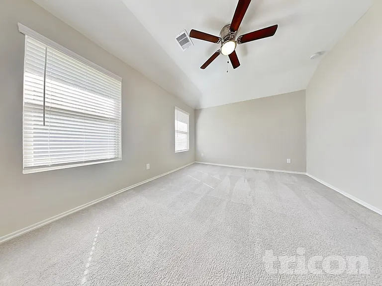 17552 Rosewood Manor Ln — Photo 5
