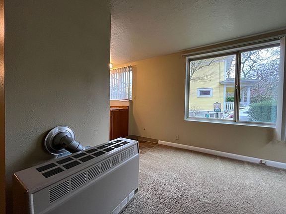 5th image of 3400 S Kelly Ave Unit 3406