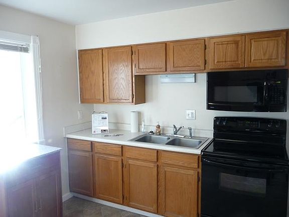 3rd image of 2036 Avenue B