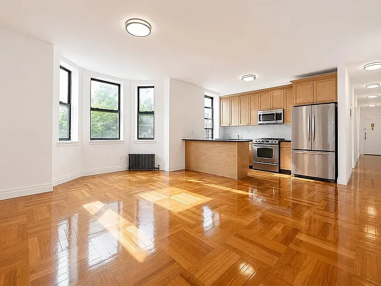 601 W 137th St #45A — Photo 2