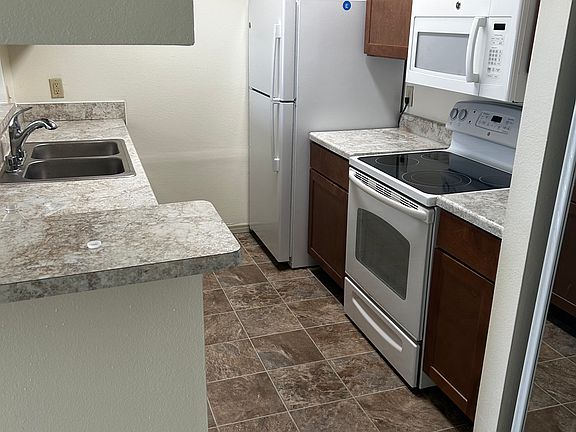 3rd image of 8705 S Wood Creek Dr #2
