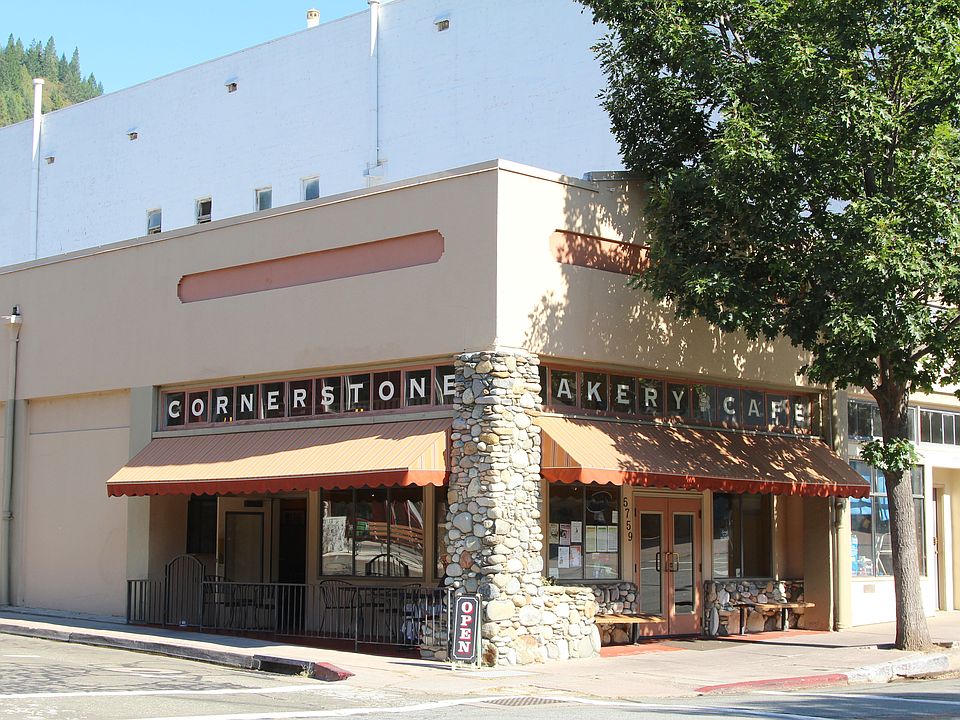 1st image of 5759 Dunsmuir Avenue