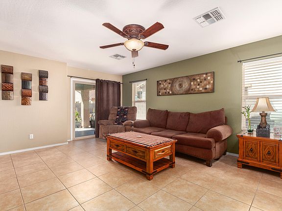 4th image of 2315 E Pima Ave