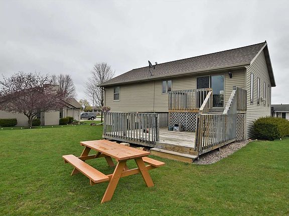 Backyard/Deck