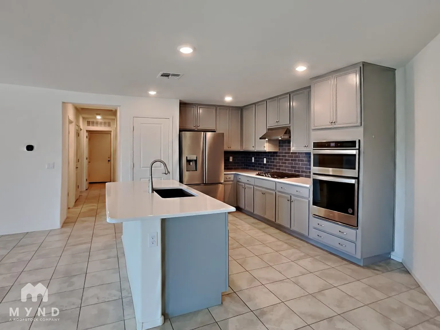 3 bed, 2.0 bath, 1620 sqft, $1,875 — Photo 4