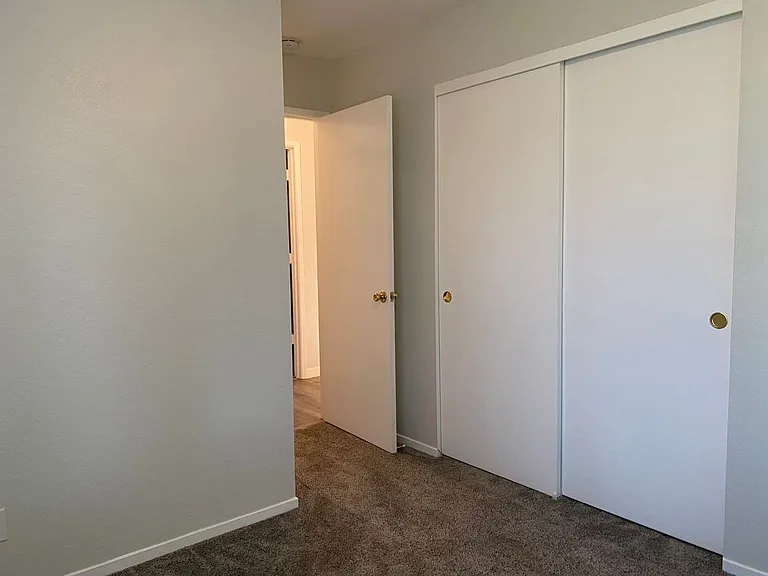 20612 McCoy Rd — Photo 22