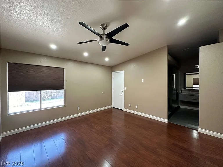 1515 Emerald Peak Ave — Photo 10