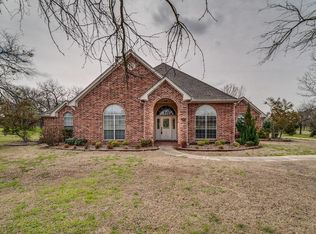 232 Eason Rd, Ennis, TX 75119