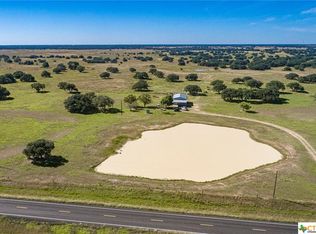 12528 N Fm 444, Inez, TX 77968