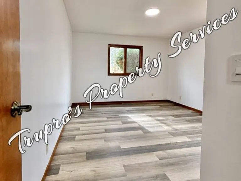 2715 E Shawnee Rd — Photo 12