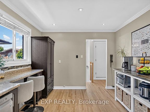 4th image of 39 Prouse Dr