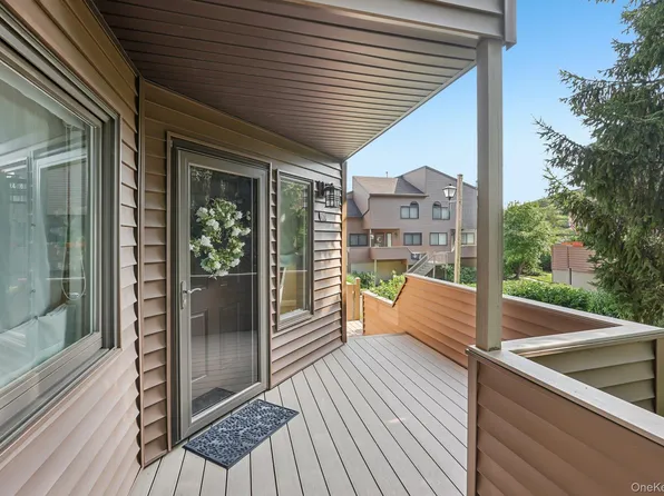 50 Timberline Drive #50, Nanuet, NY 10954
