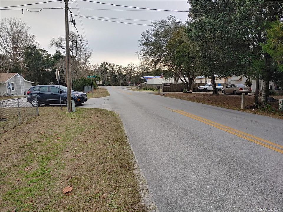 2nd image of 6684 S Gross Ave