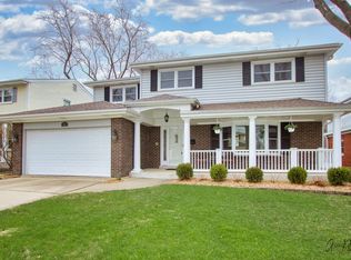 15 N Kaspar Ave, Arlington Heights, IL