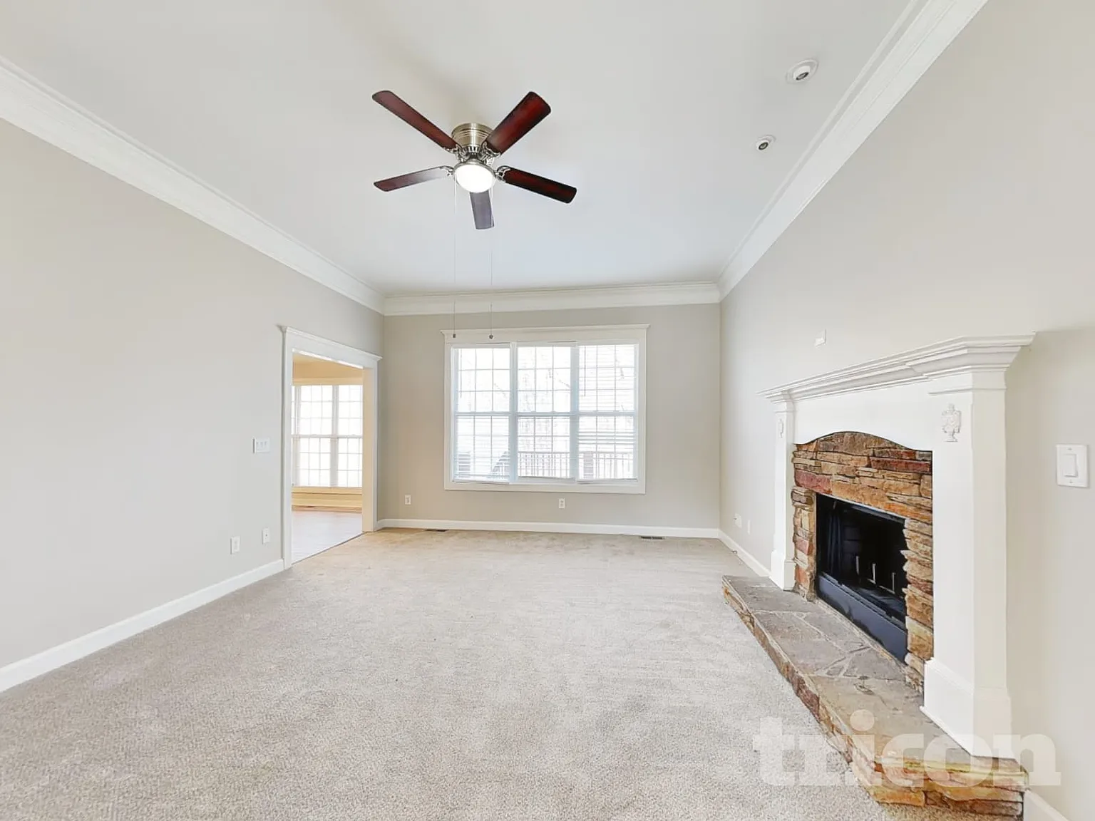 115 Michael Court Fayetteville GA — Photo 2