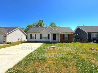 7012 Rumple Rd, Charlotte, NC 28262