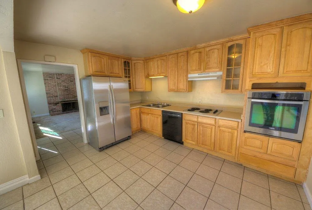 Building Photo - 1196 Sherwood Ave #B