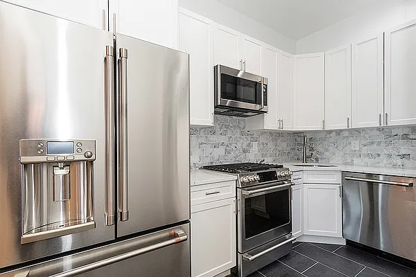 Rented by Rita S Citrin, LREB | media 25