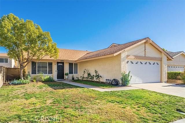 1st image of 27626 Saffron Ln