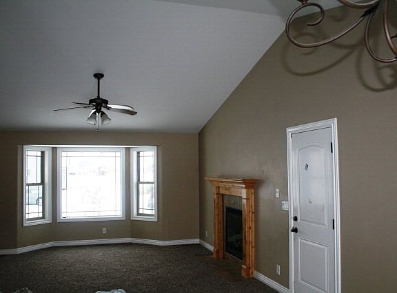 4th image of 2796 N Sunlight Dr