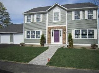 3 Wheeler Ln, Arlington, MA 02474