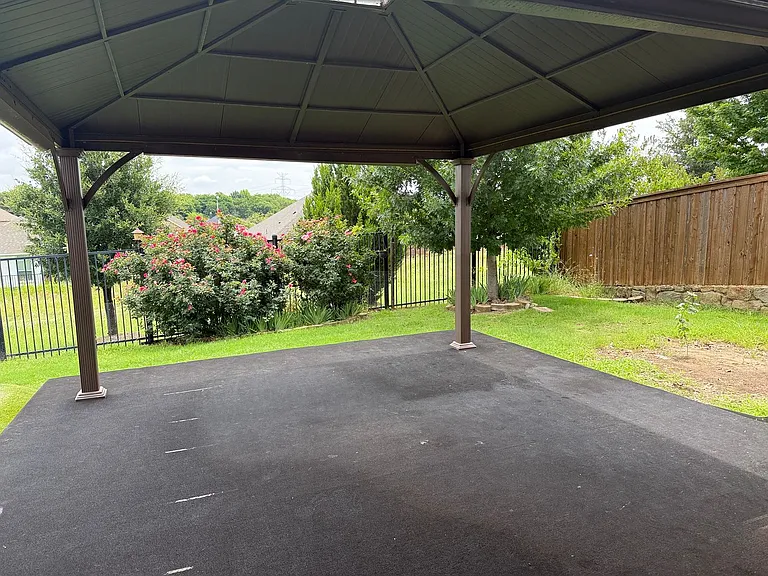 5609 Annie Creek Rd — Photo 9