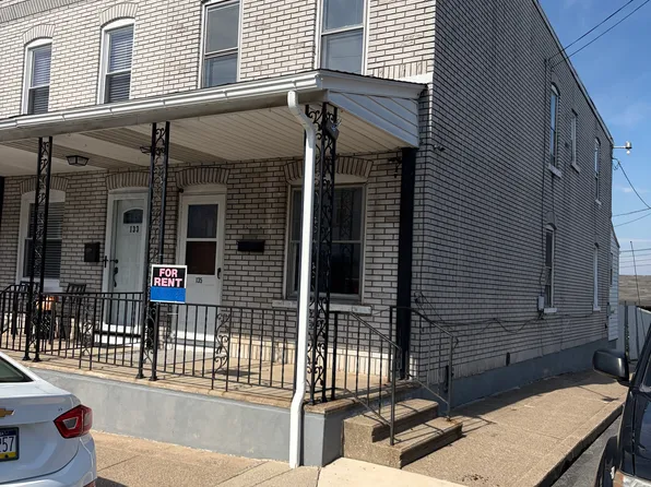 135 E Ettwein St, Bethlehem, PA 18018