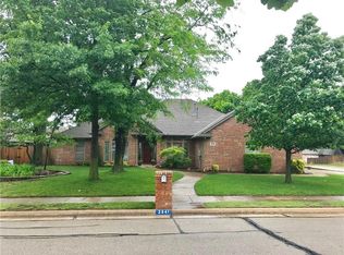 2941 N Ashecroft Dr, Edmond, OK 73034