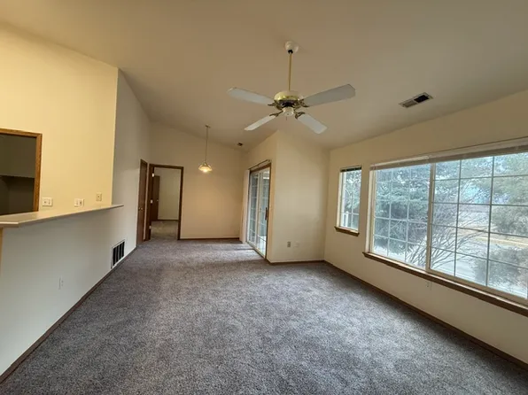 3243 N Lakegrove Ln APT 201, Boise, ID 83713