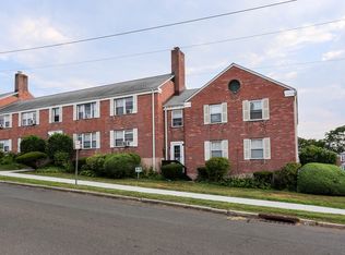 7 Standish Rd APT 4, Stamford, CT 06902