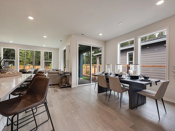 Dining Room of Homesite 7