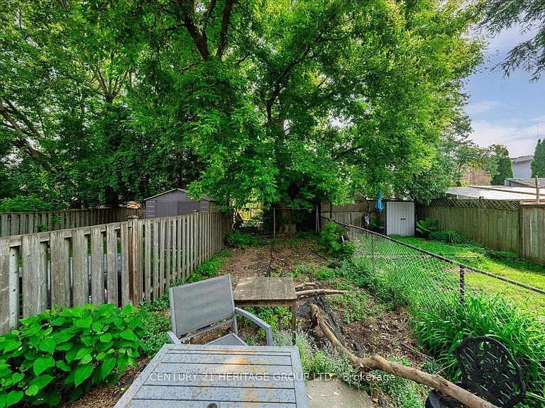 169 King Edward Ave — Photo 32