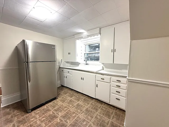 17 Thornton Ave #UPPER — Photo 9