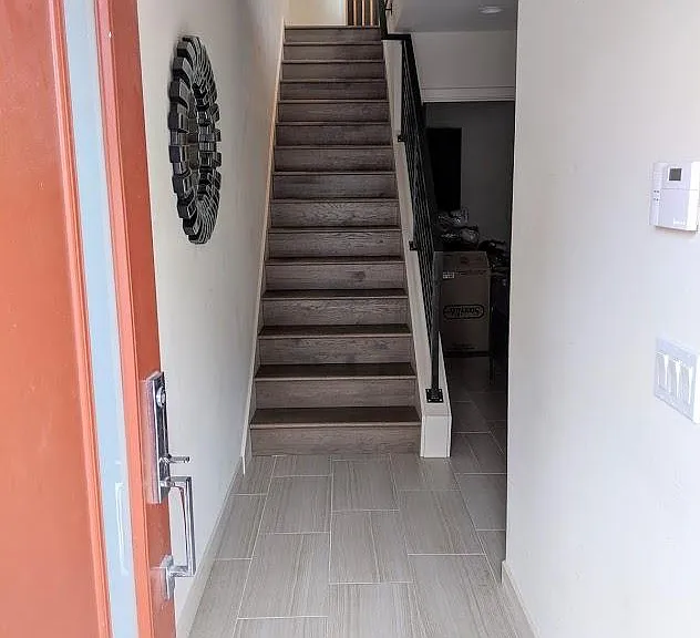 7465 Woodlawn Ave NE — Photo 8