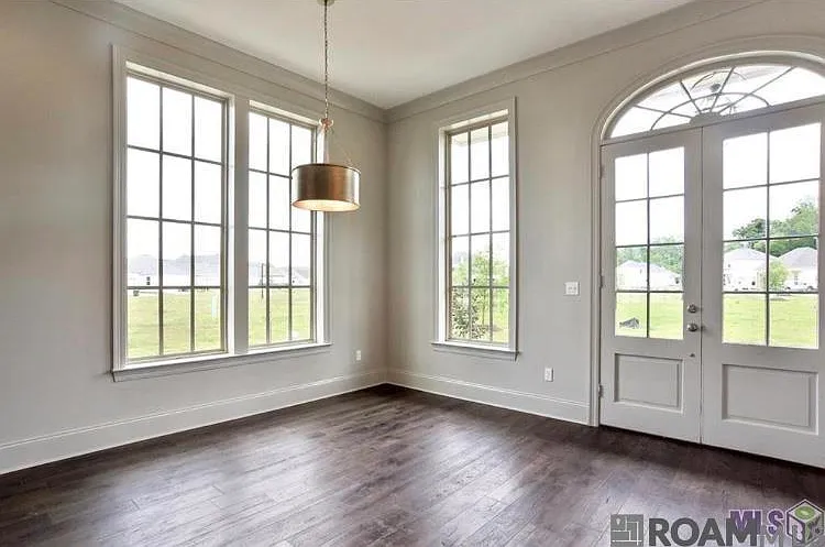 10851 Cane Mill Ln — Photo 3