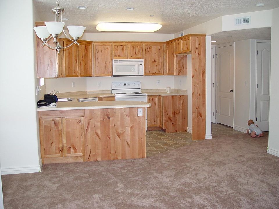 2nd image of 196 Spencer Peak Way #D5