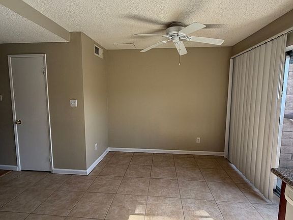 4th image of 349 Camarillo St APT C