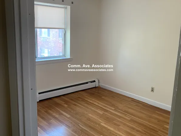 84 Gardner St APT 34, Allston, MA 02134