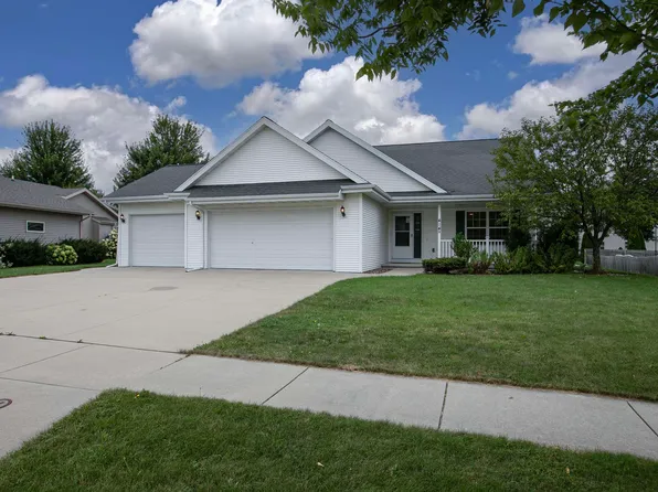 414 Dewberry Dr, Fond Du Lac, WI 54935