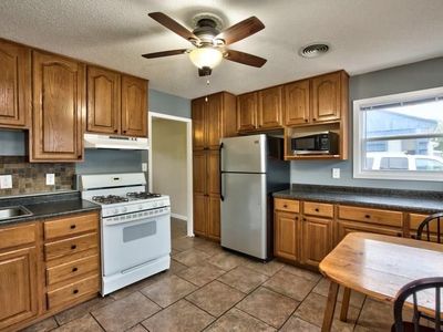3707 H Ave NE, Cedar Rapids, IA, 52402