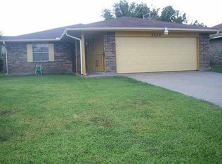 4126 Blackberry Ln, Port Arthur, TX 77642